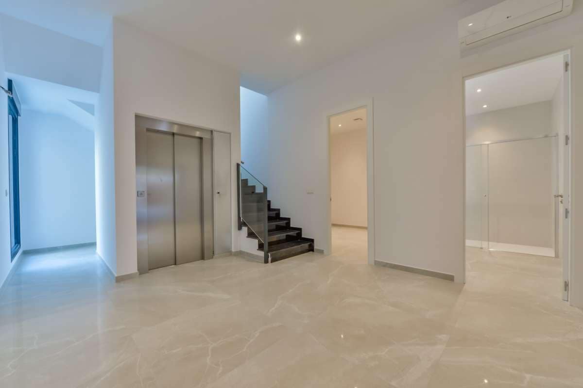 8 slaapkamer Villa te koop in Finestrat met zwembad garage - € 4.450.000 (Ref: 9768700)