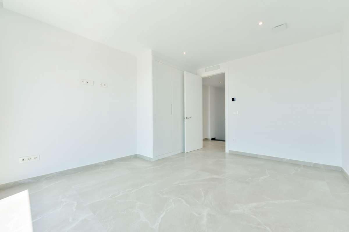 8 slaapkamer Villa te koop in Finestrat met zwembad garage - € 4.450.000 (Ref: 9768700)