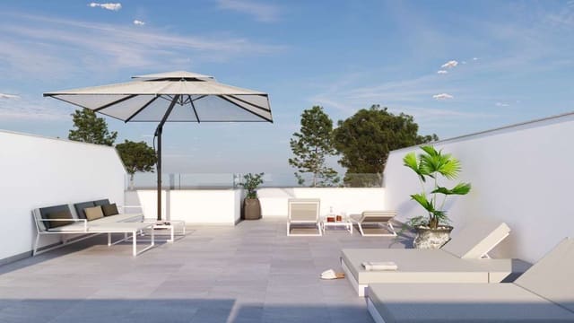 2 soverom Hus til salgs i Pilar de la Horadada ciudad, Pilar de la Horadada med garasje - € 350 000 (Ref: 9768702)