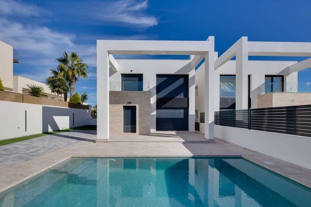 4 chambre Maison de Ville à vendre à Aguas Nuevas, Torrevieja avec piscine garage - 750 000 € (Ref: 9768711)