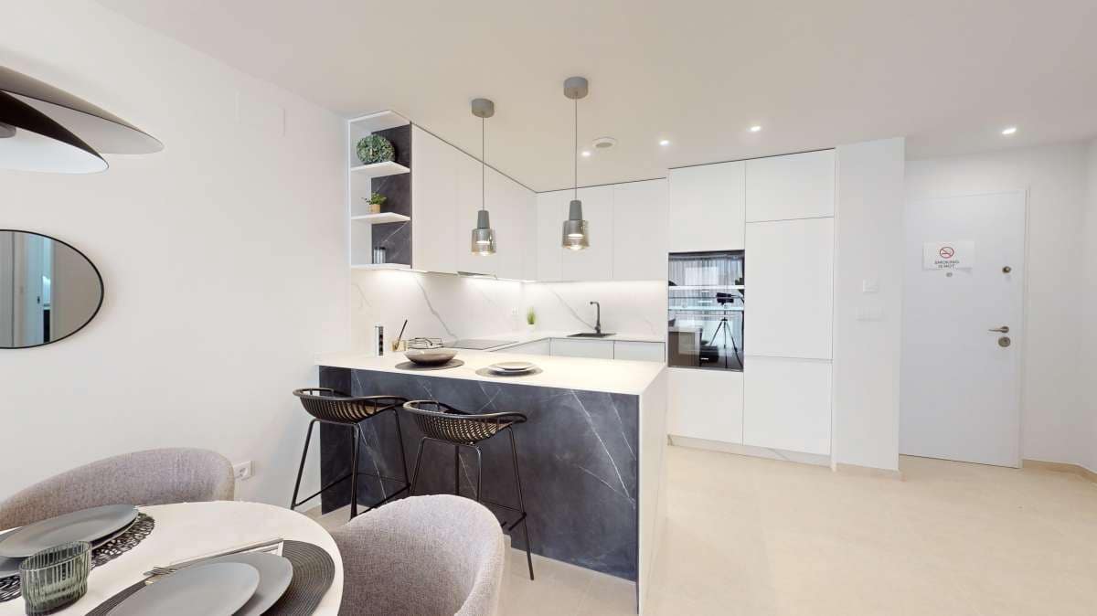 3 soveværelse Lejlighed til salg i Cabo Roig med garage - € 369.000 (Ref: 9768737)