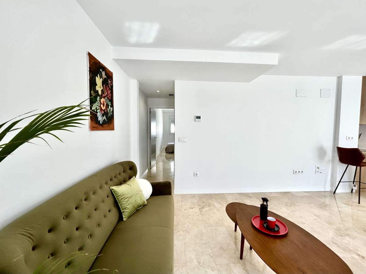 1 soverom Leilighet til salgs i Alicante by med garasje - € 234 900 (Ref: 9768748)