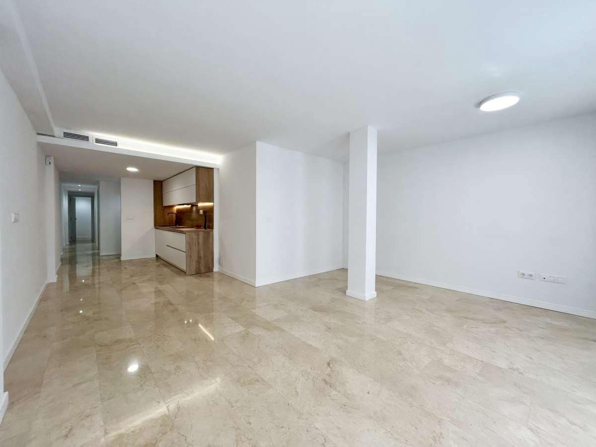 1 soverom Leilighet til salgs i Alicante by med garasje - € 234 900 (Ref: 9768748)