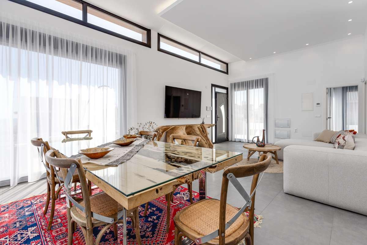 Chalet de 4 habitaciones en La Mata en venta con piscina garaje - 940.000 € (Ref: 9768765)