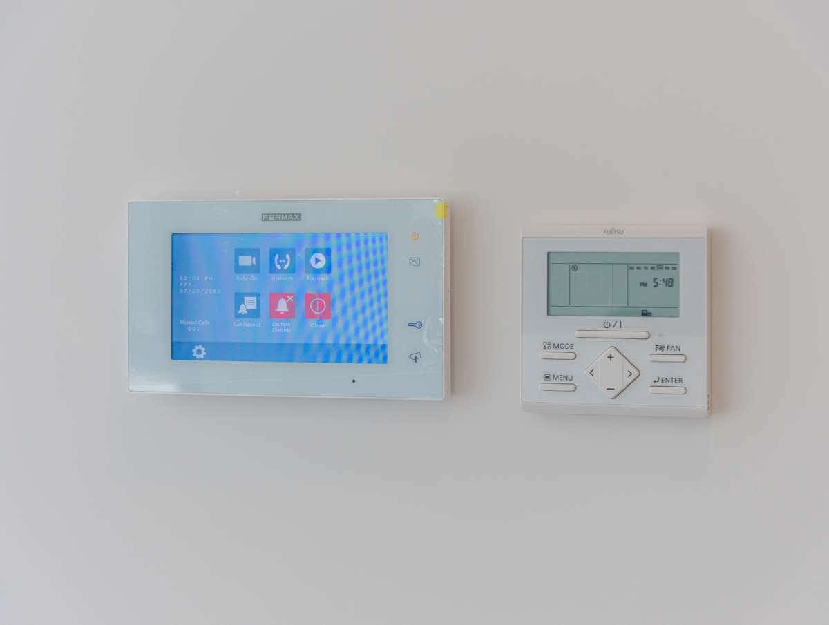 3 slaapkamer Villa te koop in Los Alcazares met zwembad garage - € 519.900 (Ref: 9768801)