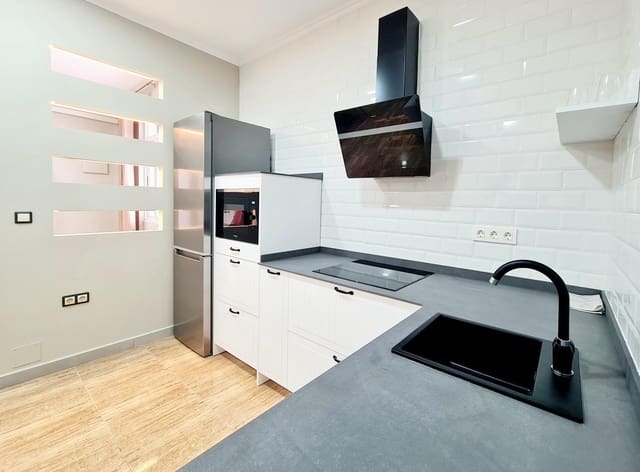1 chambre Studio à vendre à Playa de los Locos, Torrevieja - 135 000 € (Ref: 9026946)