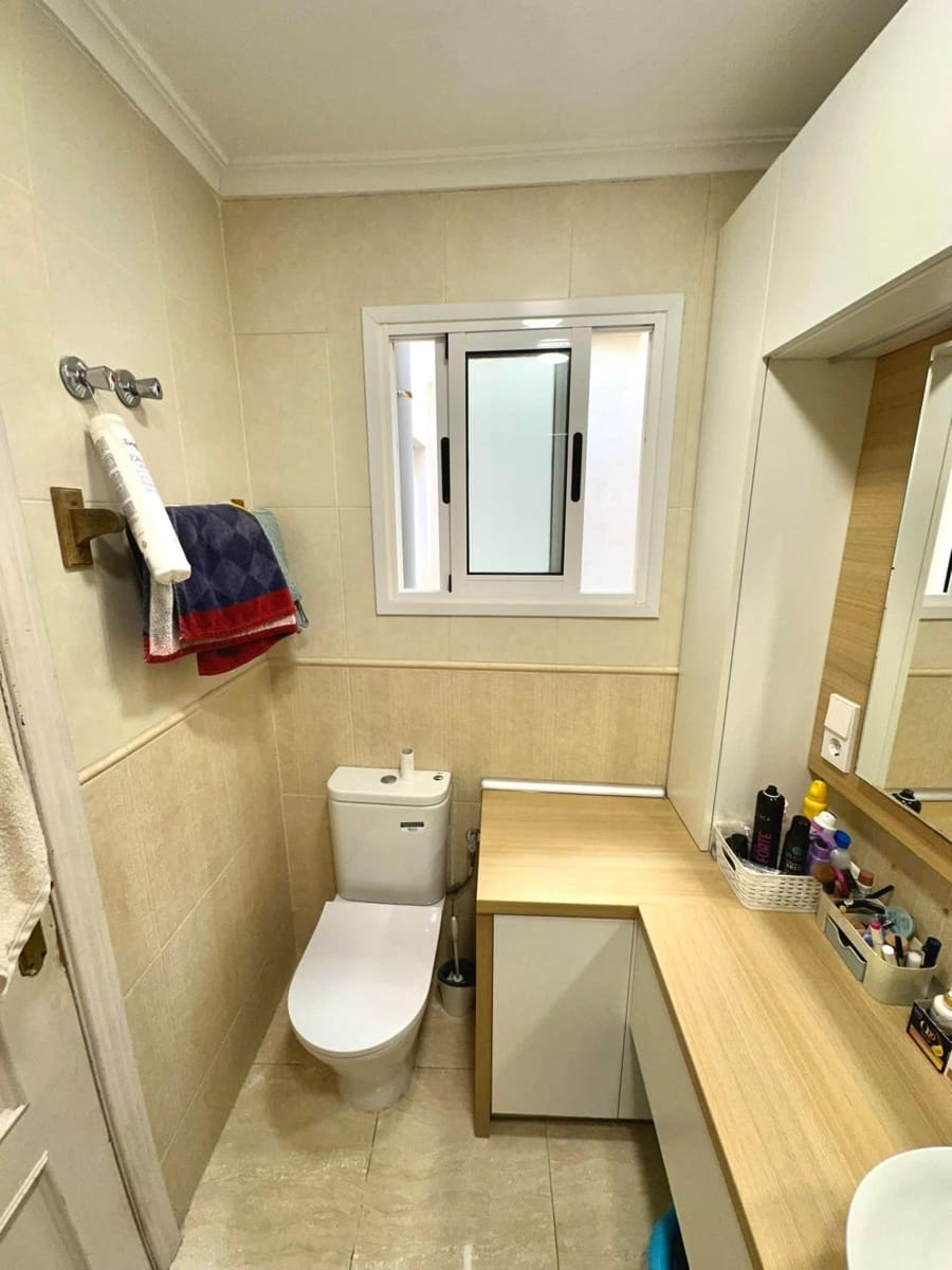 2 makuuhuone Huoneisto myytävänä paikassa Torrevieja - 156 000 € (Ref: 9843785)