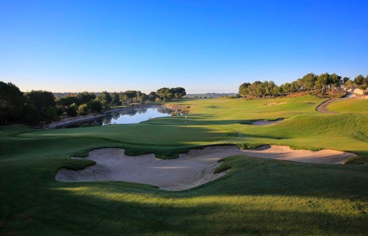 4 Zimmer Villa zu verkaufen in Las Colinas Golf - 1.400.000 € (Ref: 9843786)
