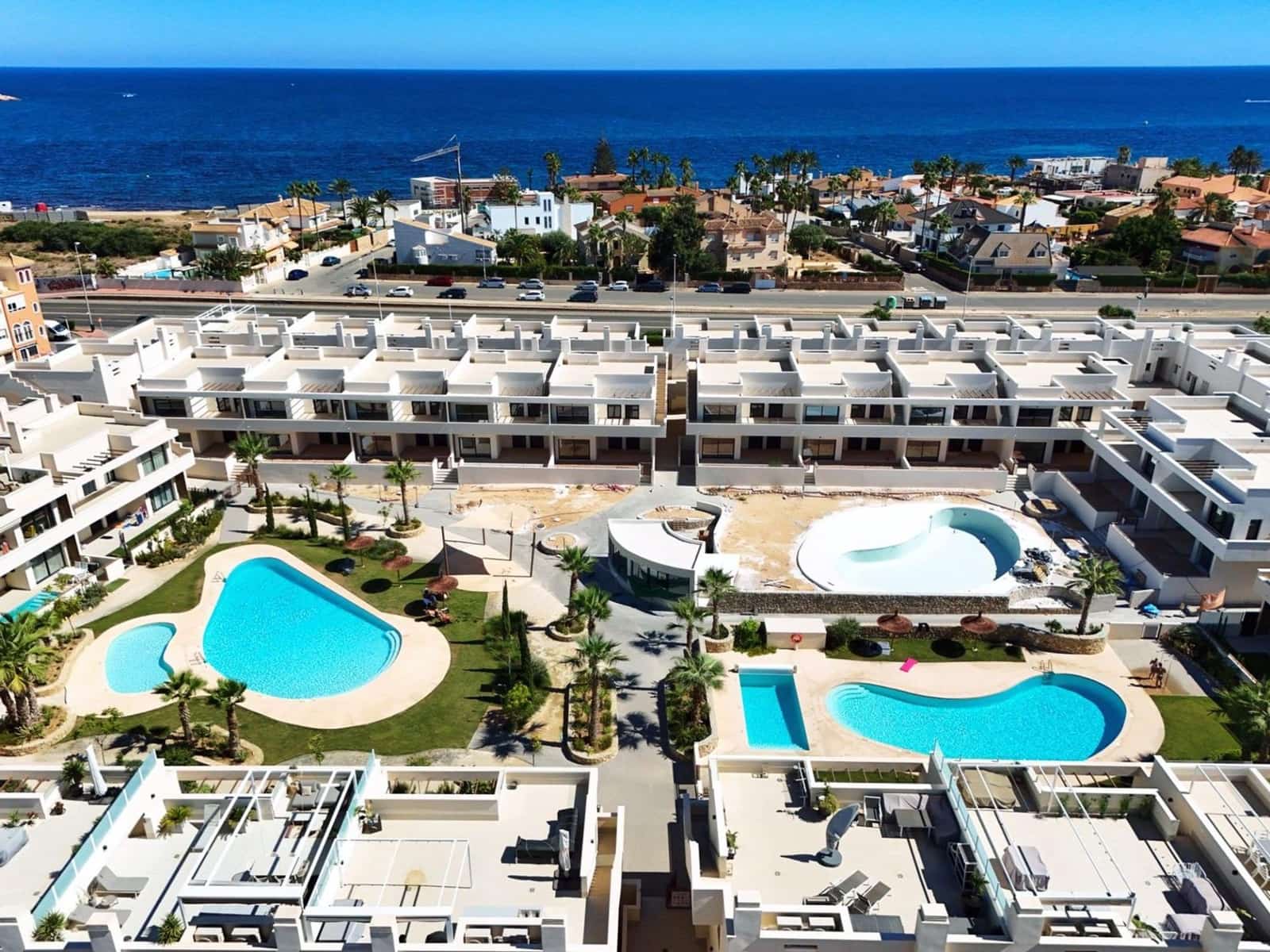 2 chambre Appartement à vendre à Torrevieja avec piscine - 339 000 € (Ref: 9843787)
