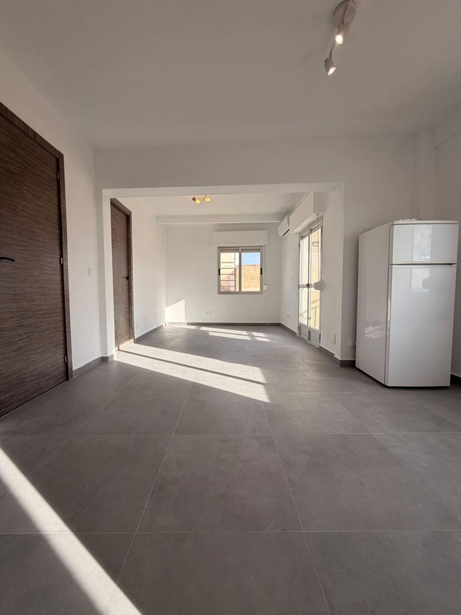 2 bedroom Apartment for sale in Pilar de la Horadada - € 142,000 (Ref: 9843789)