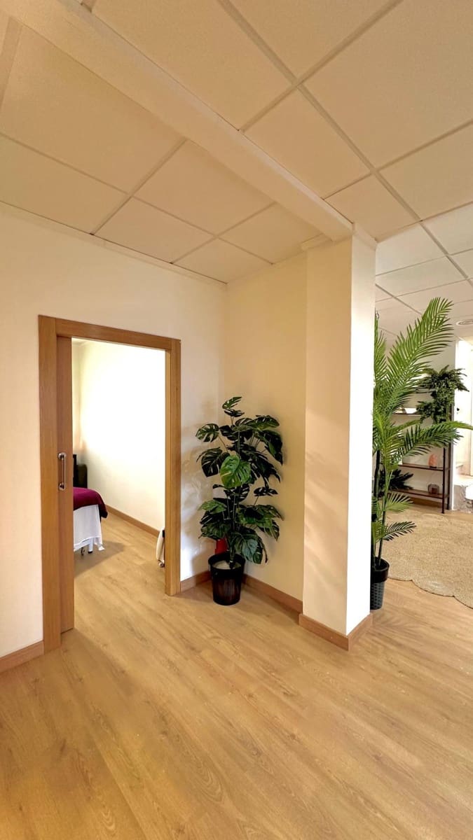 Commerciale in vendita in Dona Pepa - 238.000 € (Rif: 9843790)