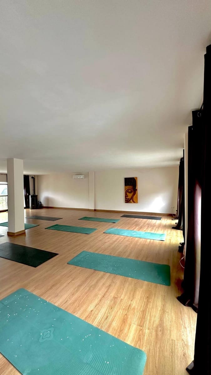 Commerciale in vendita in Dona Pepa - 238.000 € (Rif: 9843790)