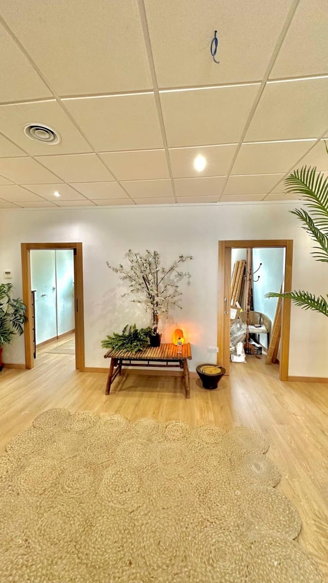 Commerciale in vendita in Dona Pepa - 238.000 € (Rif: 9843790)