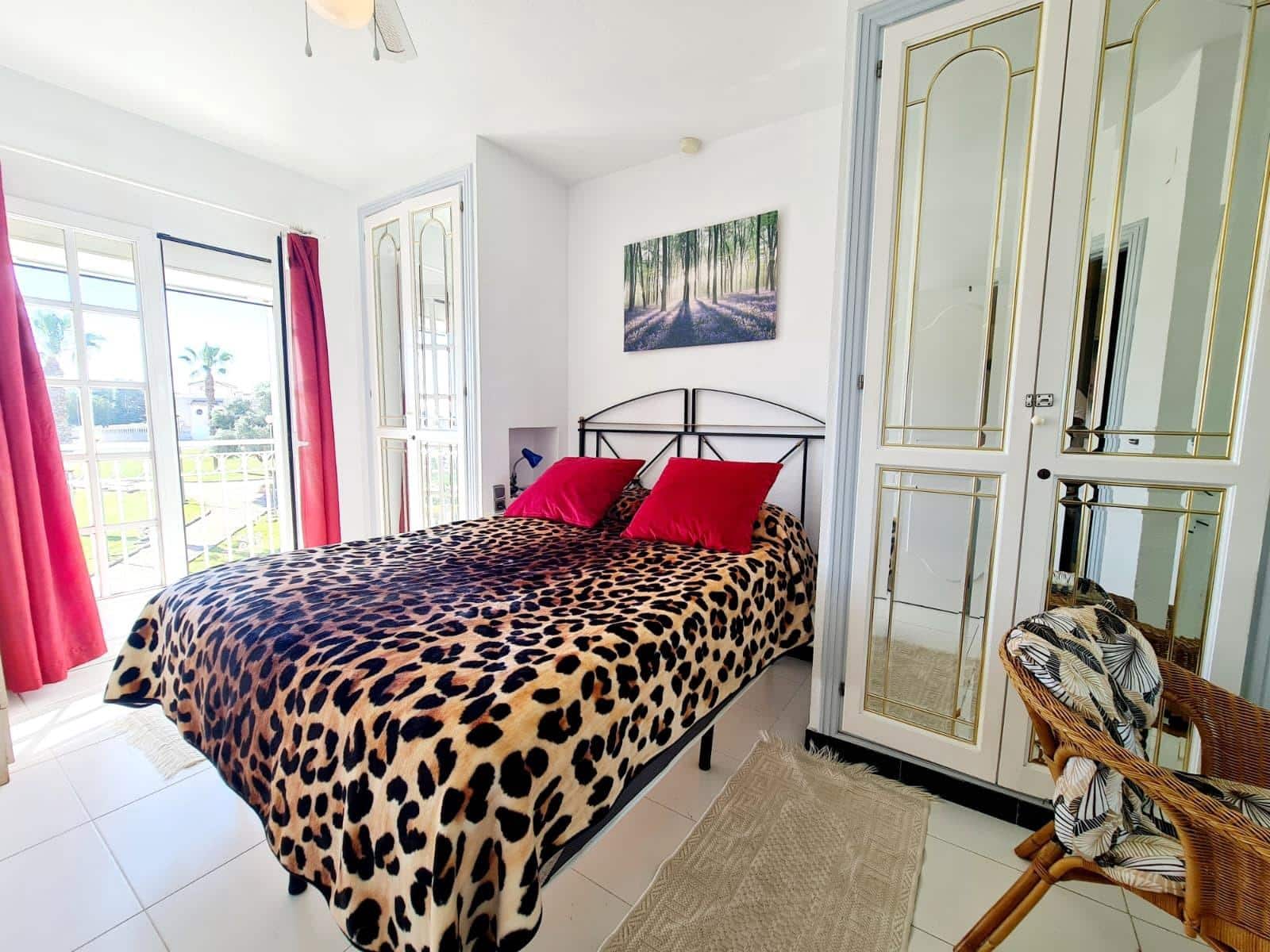 2 soveværelse Lejlighed til salg i Torrevieja med swimmingpool - € 185.900 (Ref: 9843791)