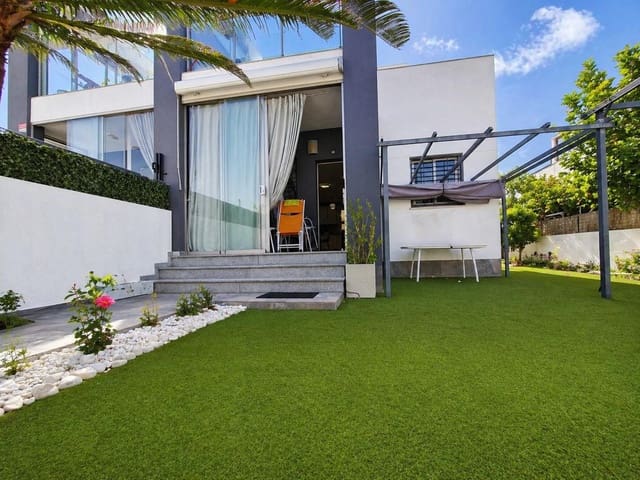 3 soveværelse Rækkehus til salg i Miramar - Torre del Moro, Torrevieja med swimmingpool - € 339.000 (Ref: 9851803)