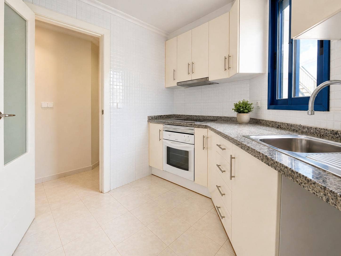 2 soveværelse Strandlejlighed til salg i Campoamor med swimmingpool - € 299.000 (Ref: 9855524)