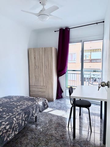 6 soverom Leilighet til leie i Playa del Cura, Torrevieja - € 340 (Ref: 9990761)