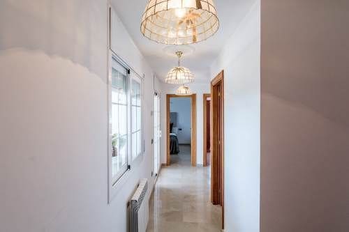 5 soveværelse Villa til salg i Lloret de Mar med swimmingpool - € 550.000 (Ref: 9715214)