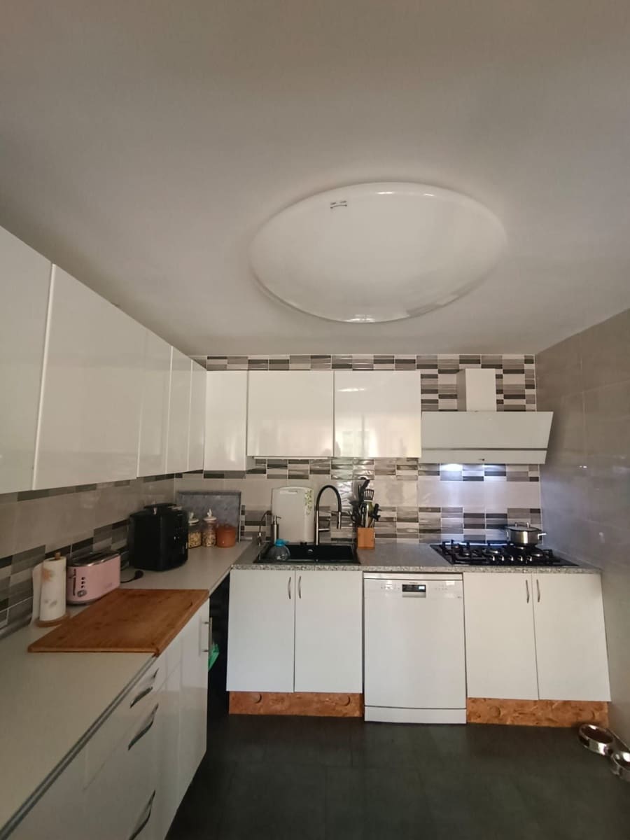 3 bedroom Villa for sale in Lloret de Mar with pool garage - € 270,000 (Ref: 9715217)