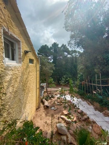 3 soveværelse Villa til salg i Urbanitzacions del Nord, Lloret de Mar med swimmingpool garage - € 270.000 (Ref: 9715217)