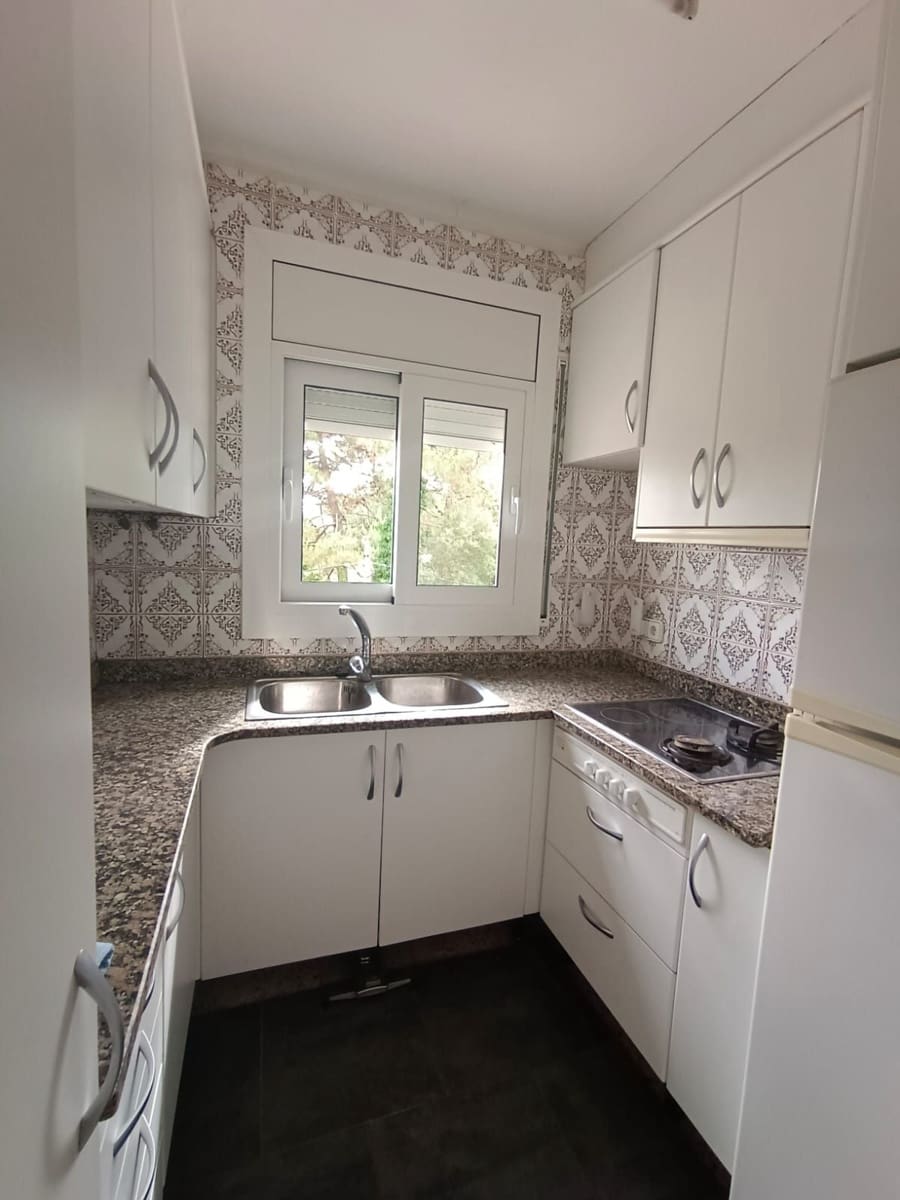 3 bedroom Villa for sale in Lloret de Mar with pool garage - € 270,000 (Ref: 9715217)