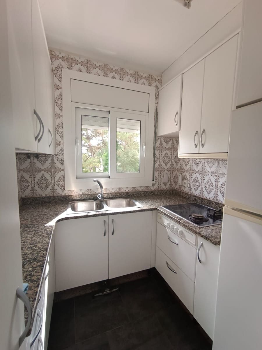 3 bedroom Villa for sale in Lloret de Mar with pool garage - € 270,000 (Ref: 9715217)