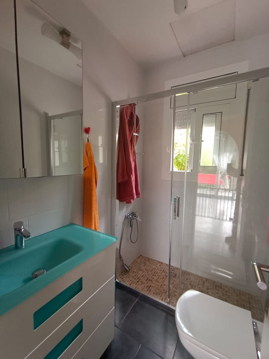 3 bedroom Villa for sale in Lloret de Mar with pool garage - € 270,000 (Ref: 9715217)