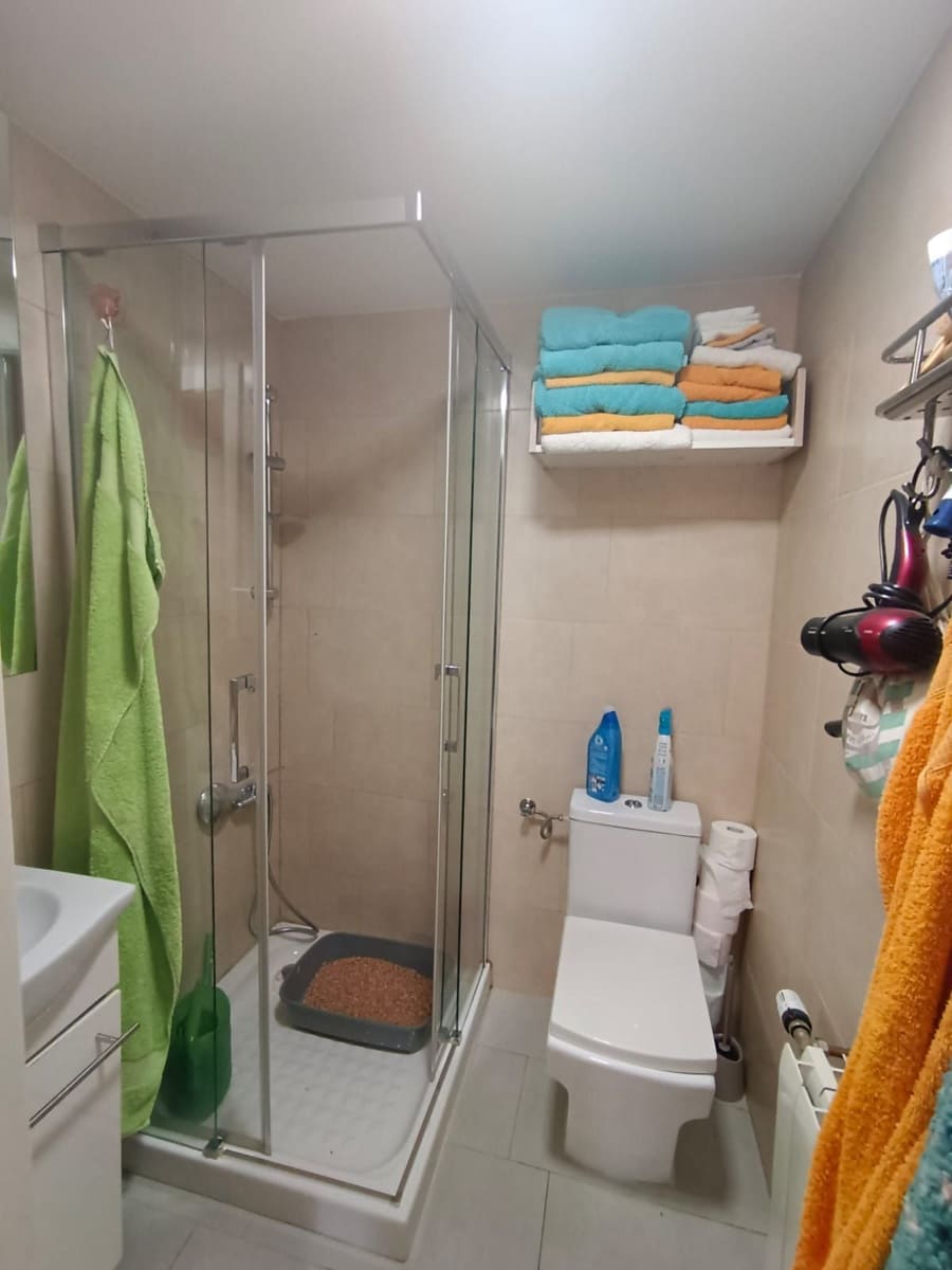 3 bedroom Villa for sale in Lloret de Mar with pool garage - € 270,000 (Ref: 9715217)