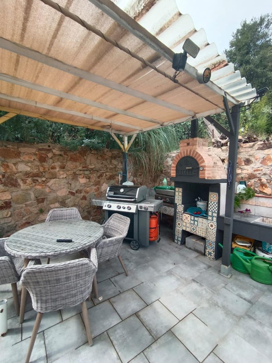 3 bedroom Villa for sale in Lloret de Mar with pool garage - € 270,000 (Ref: 9715217)