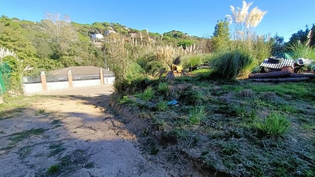 Byggegrund til salg i Urbanitzacions del Nord, Lloret de Mar - € 34.900 (Ref: 9715218)