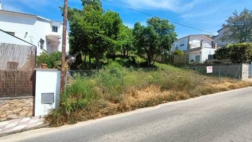 Byggetomt til salgs i Vidreres - € 45 000 (Ref: 9715222)