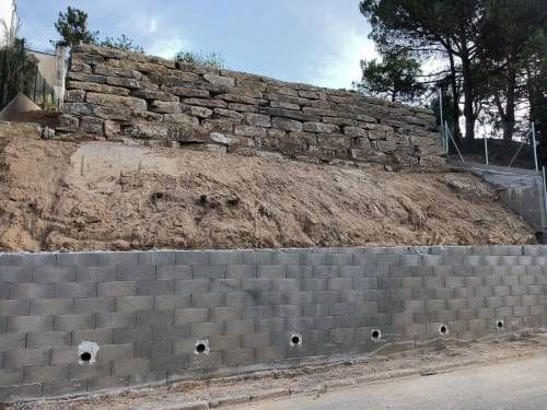 Byggetomt til salgs i Urbanitzacions del Nord, Lloret de Mar - € 40 000 (Ref: 9715226)