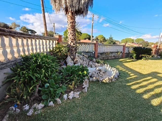 4 soveværelse Villa til salg i Maçanet de la Selva - € 315.000 (Ref: 9715232)