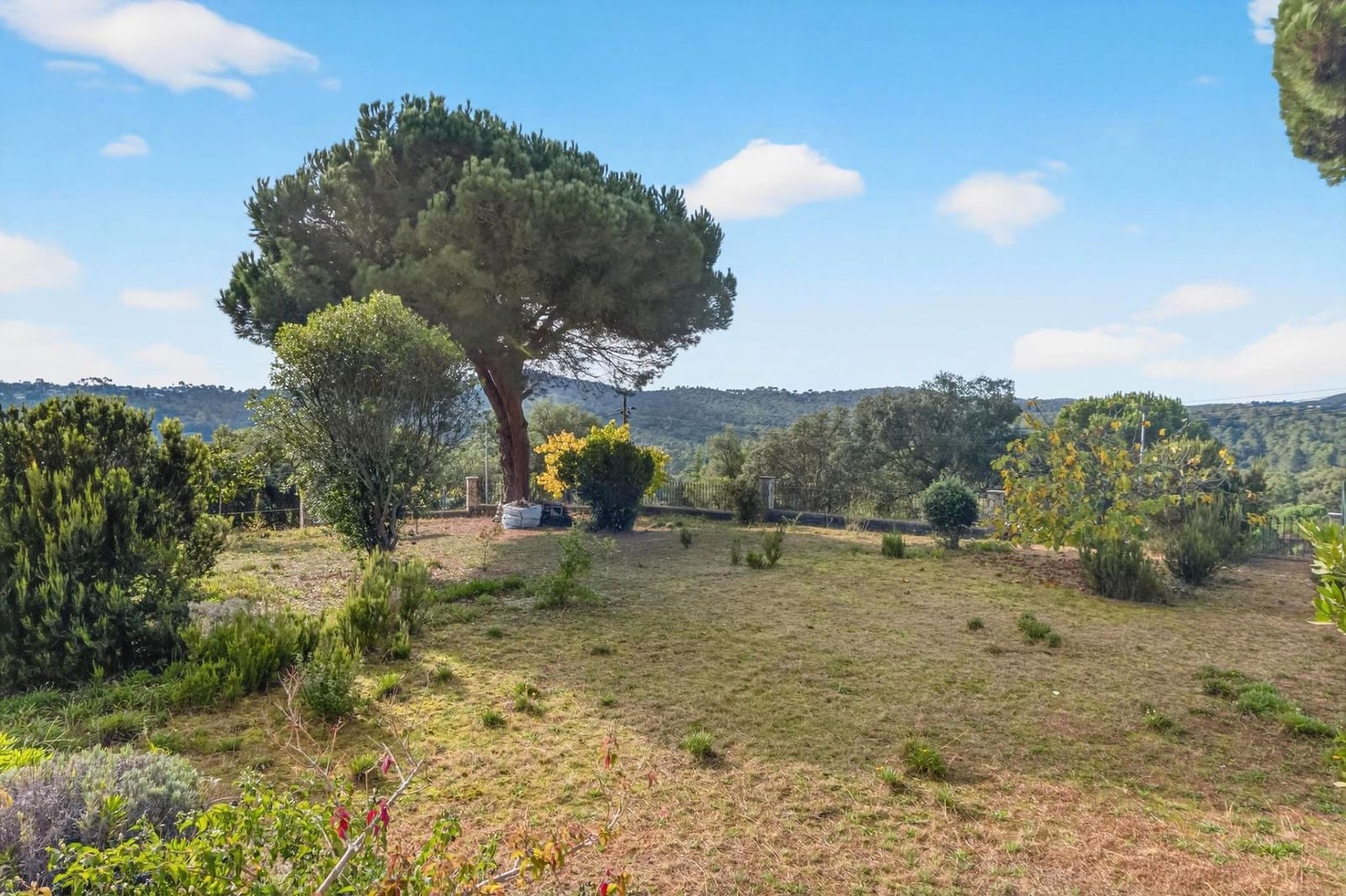 4 soverom Villa til salgs i Vidreres med garasje - € 325 000 (Ref: 9715235)