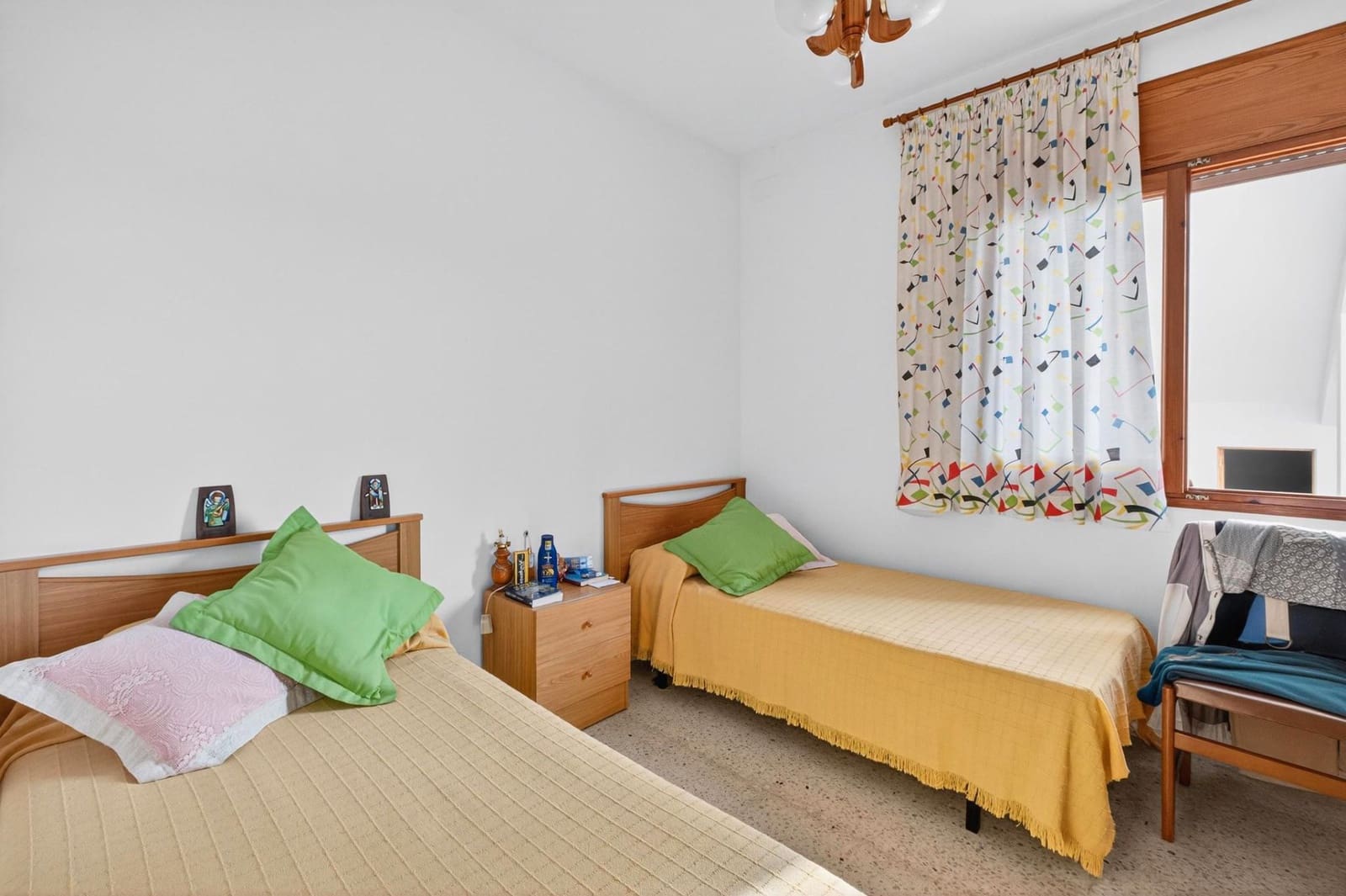 4 soverom Villa til salgs i Vidreres med garasje - € 325 000 (Ref: 9715235)