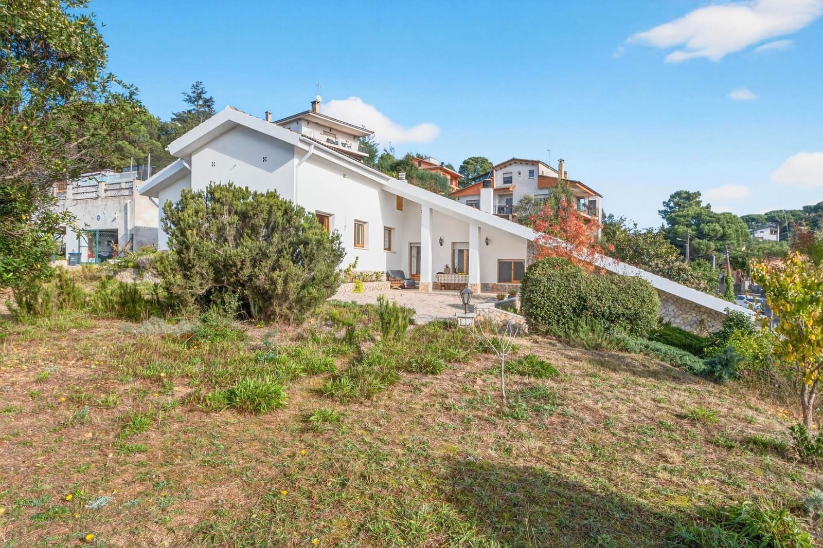 4 soverom Villa til salgs i Vidreres med garasje - € 325 000 (Ref: 9715235)