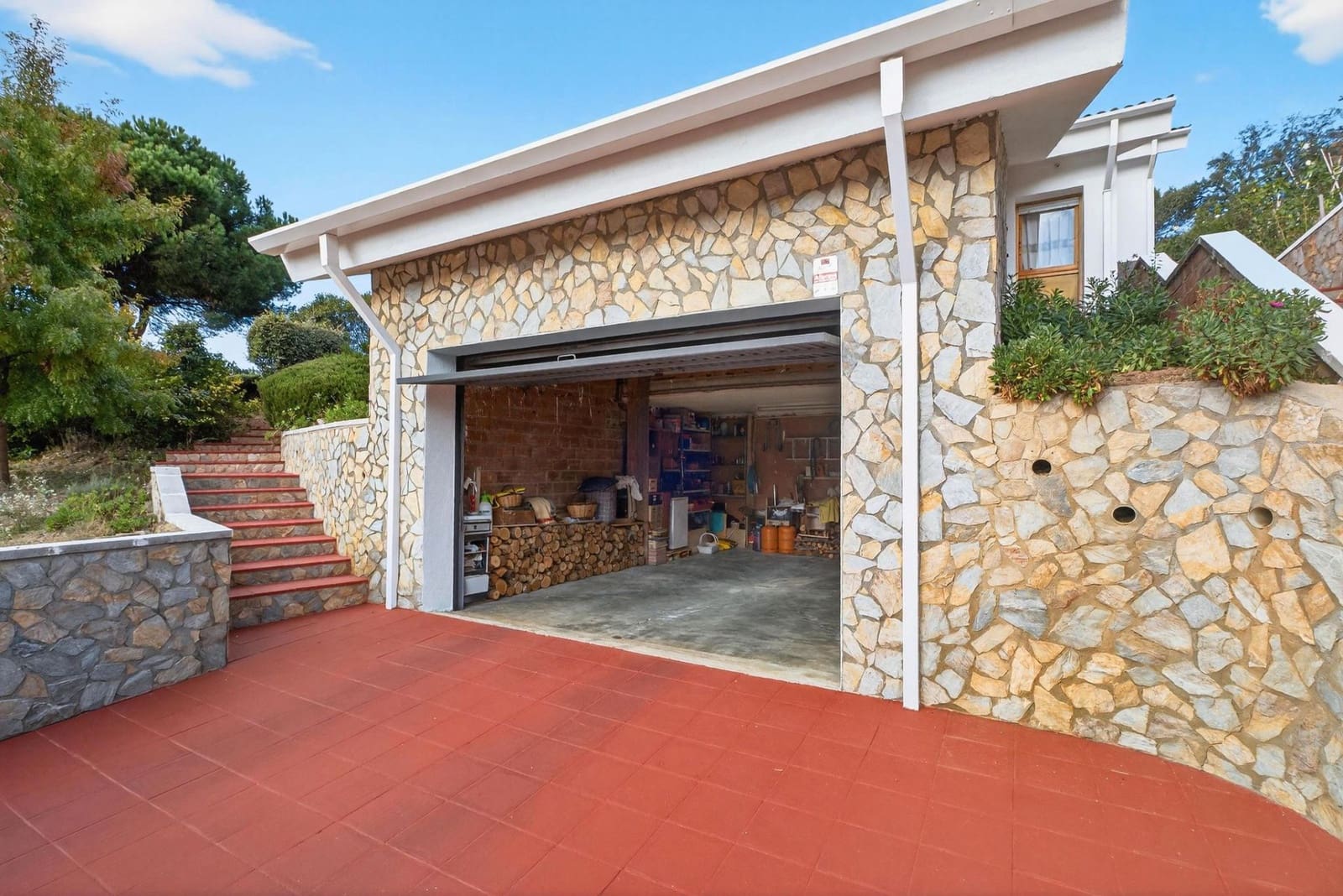 4 soverom Villa til salgs i Vidreres med garasje - € 325 000 (Ref: 9715235)