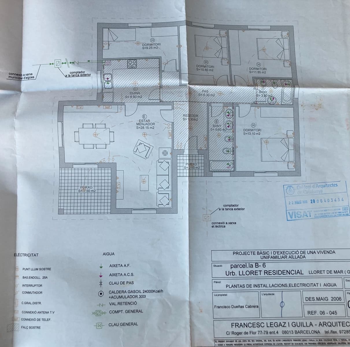 4 bedroom Villa for sale in Lloret de Mar with garage - € 269,000 (Ref: 9715237)