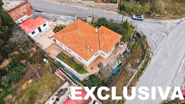 4 quarto Moradia para venda em Urbanitzacions del Nord, Lloret de Mar com garagem - 269 000 € (Ref: 9715237)