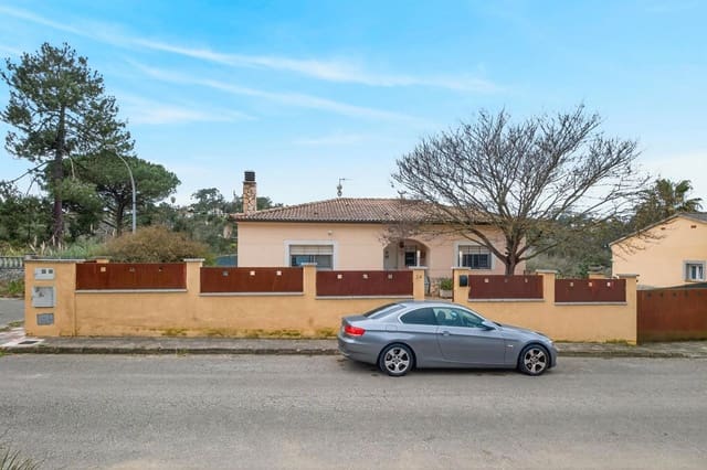 3 soveværelse Villa til salg i Urbanitzacions del Nord, Lloret de Mar med swimmingpool garage - € 290.000 (Ref: 9715238)