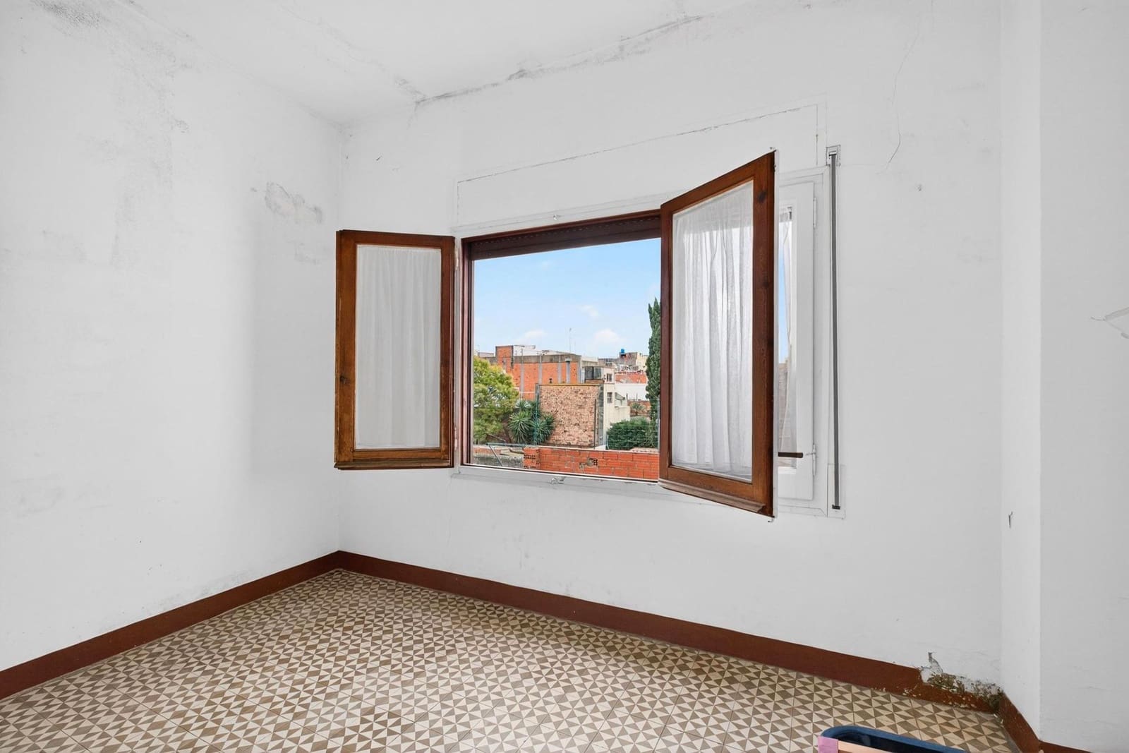 Restaurant/Bar for sale in Malgrat de Mar - € 1,080,000 (Ref: 9715240)