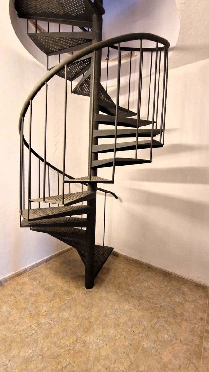 4 soverom Villa til salgs i Vidreres med svømmebasseng - € 315 000 (Ref: 9715241)