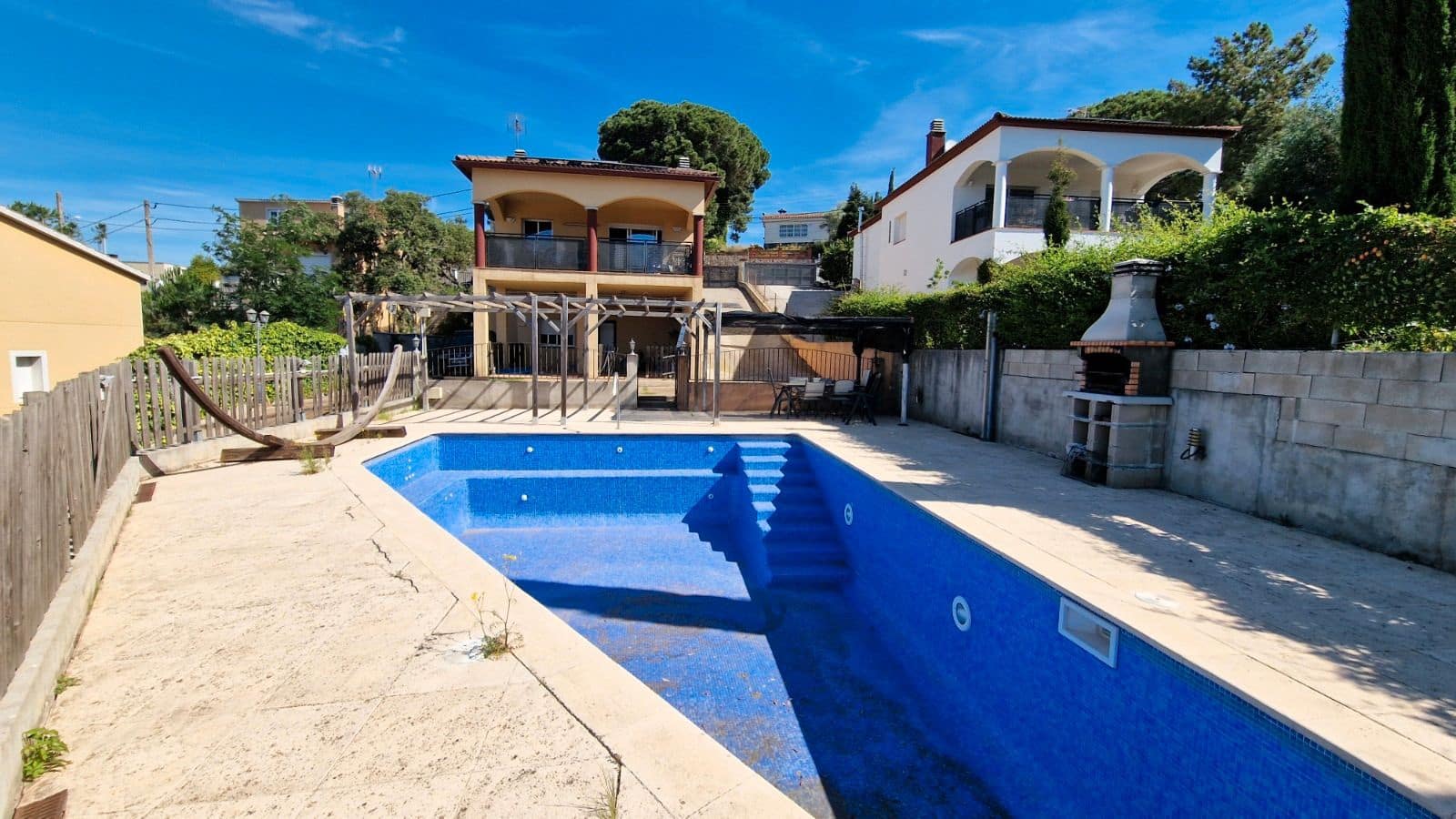 4 soverom Villa til salgs i Vidreres med svømmebasseng - € 315 000 (Ref: 9715241)