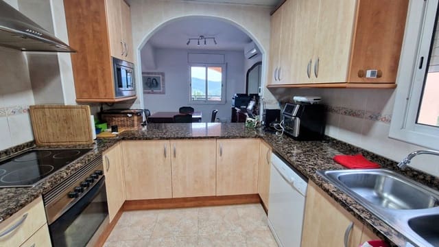 4 soverom Villa til salgs i Aiguaviva Parc, Vidreres med svømmebasseng - € 315 000 (Ref: 9715241)