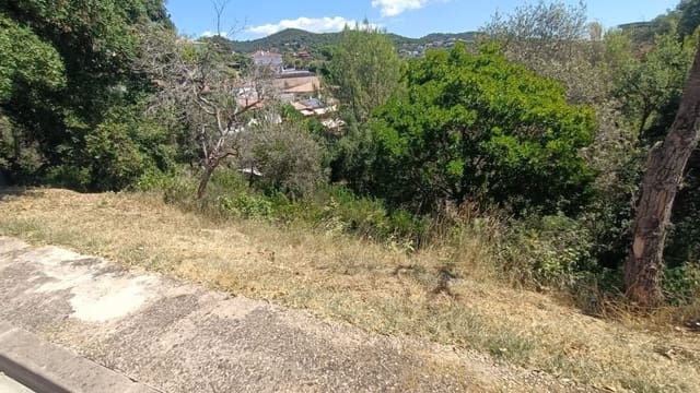 Byggetomt til salgs i Urbanitzacions del Nord, Lloret de Mar - € 33 000 (Ref: 9715242)