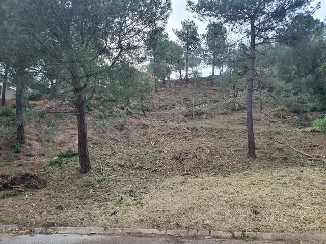 Byggetomt til salgs i Urbanitzacions del Nord, Lloret de Mar - € 43 000 (Ref: 9715243)