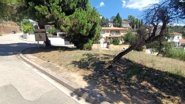 Byggetomt til salgs i Urbanitzacions del Nord, Lloret de Mar - € 85 000 (Ref: 9715244)