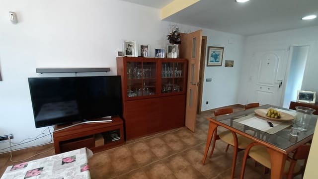 3 soverom Villa til salgs i Urbanitzacions del Nord, Lloret de Mar med svømmebasseng - € 285 000 (Ref: 9715249)