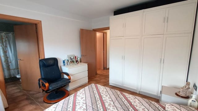 3 soverom Villa til salgs i Urbanitzacions del Nord, Lloret de Mar med svømmebasseng - € 285 000 (Ref: 9715249)