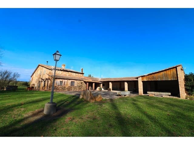 8 chambre Finca/Maison de Campagne à vendre à Llagostera avec garage - 1 070 000 € (Ref: 9715252)